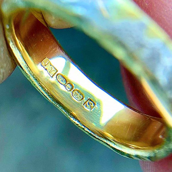 fairtrade-gold-hallmarked-fused-wedding-ring